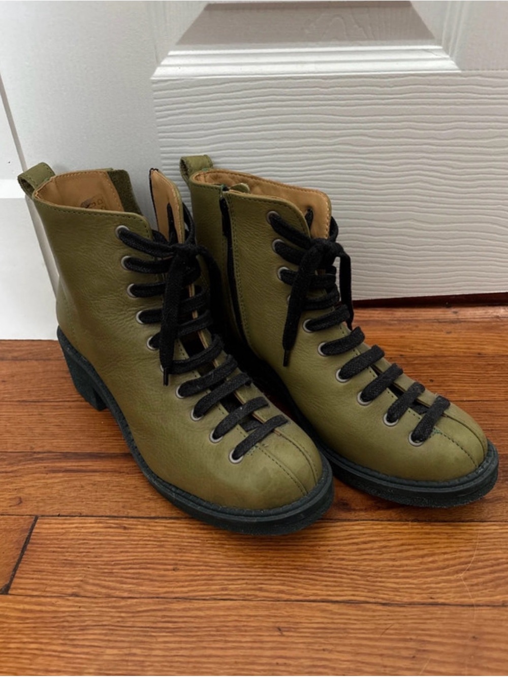 John Fluevog Olive Green Lace-Up Chukka Boots with Black Laces